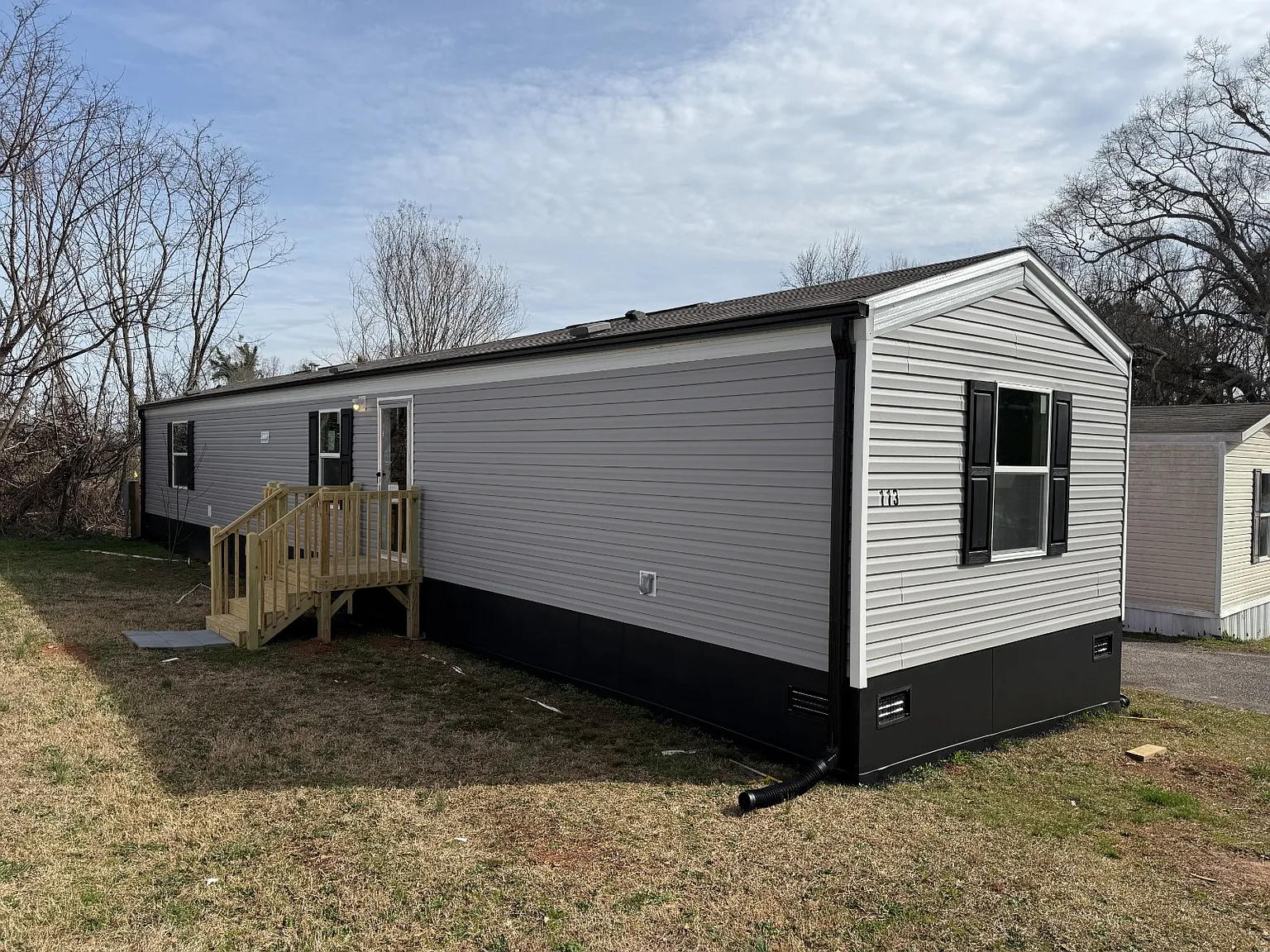3 bed, 902 sqft, $750 — Photo 4