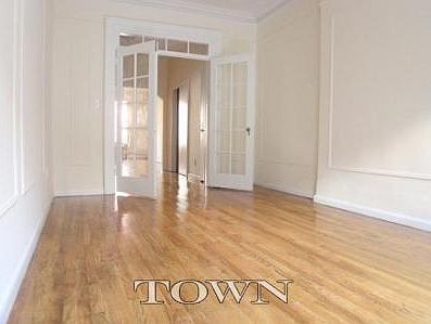 2nd image of 335 E 82nd St APT 3
