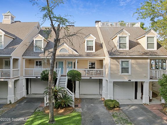 2nd image of 1051 Plantation Point Dr