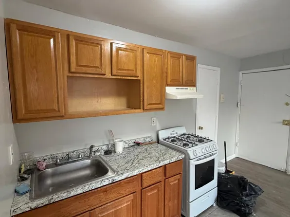 404 Stuyvesant Ave APT 7, Irvington, NJ 07111