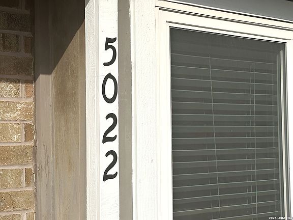 5th image of 5022 CRESTWOOD DR