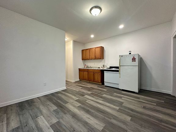 4th image of 1 Elton St APT 4A