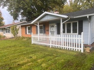 940 Donmar Ln, Youngstown, OH