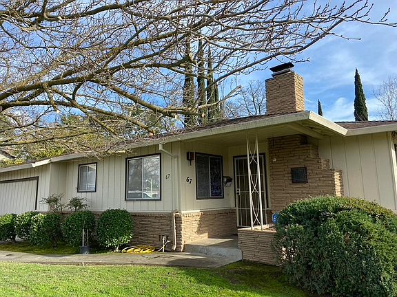 3rd image of 67 Rose Mead Cir