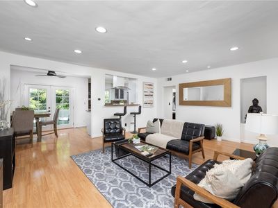 6160 Whitsett Ave APT 10, North Hollywood, CA, 91606