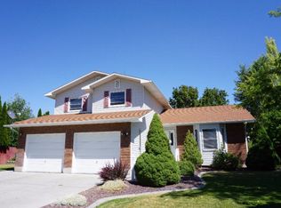 830 Beulahs Ln, Idaho Falls, ID 83401