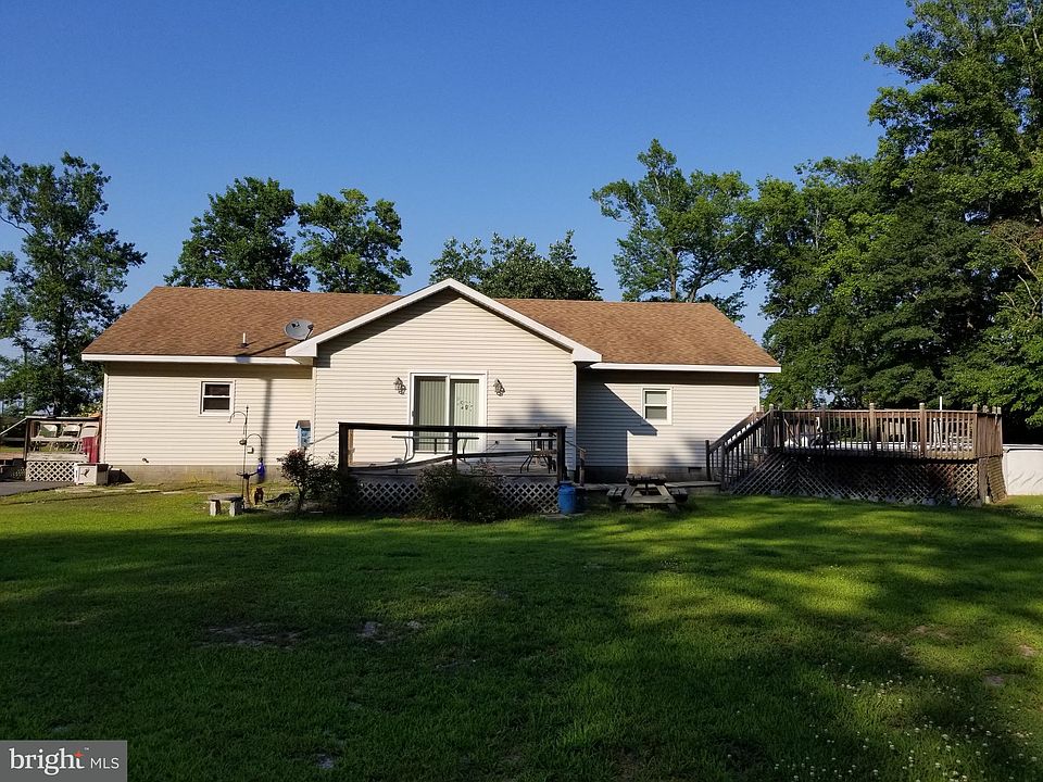 2nd image of 25244 Winter Rd