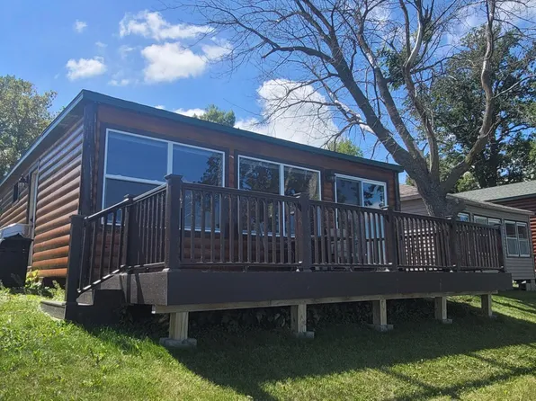 811 Lake St #8, Osakis, MN 56360