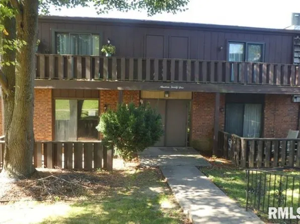 1921 Jeanette Ln APT 1, Springfield, IL 62702