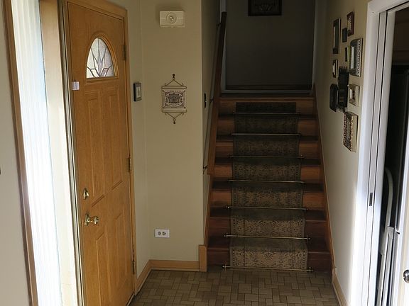 4th image of 10720 S Laporte Ave