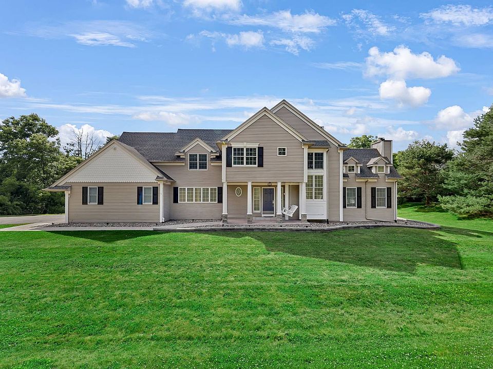 1st image of 176 Beverly Rd