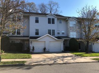 56 Sand Hill Rd #123, Jamesburg, NJ 08831