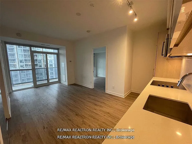 50 Ordnance St #1612 — Photo 2