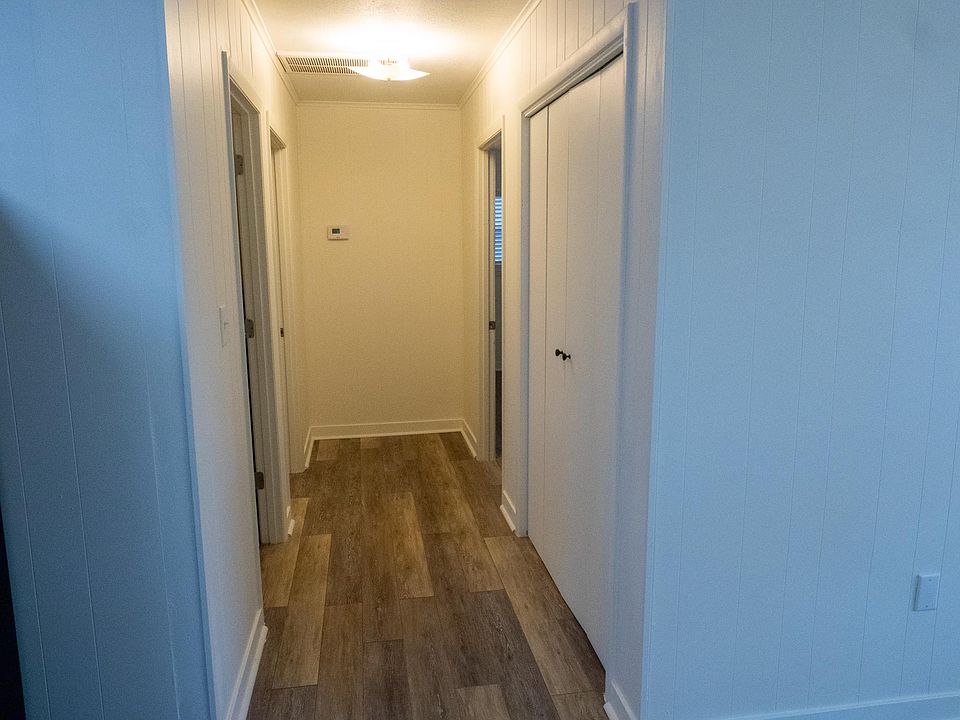 1st image of 239 Stone Dr #2