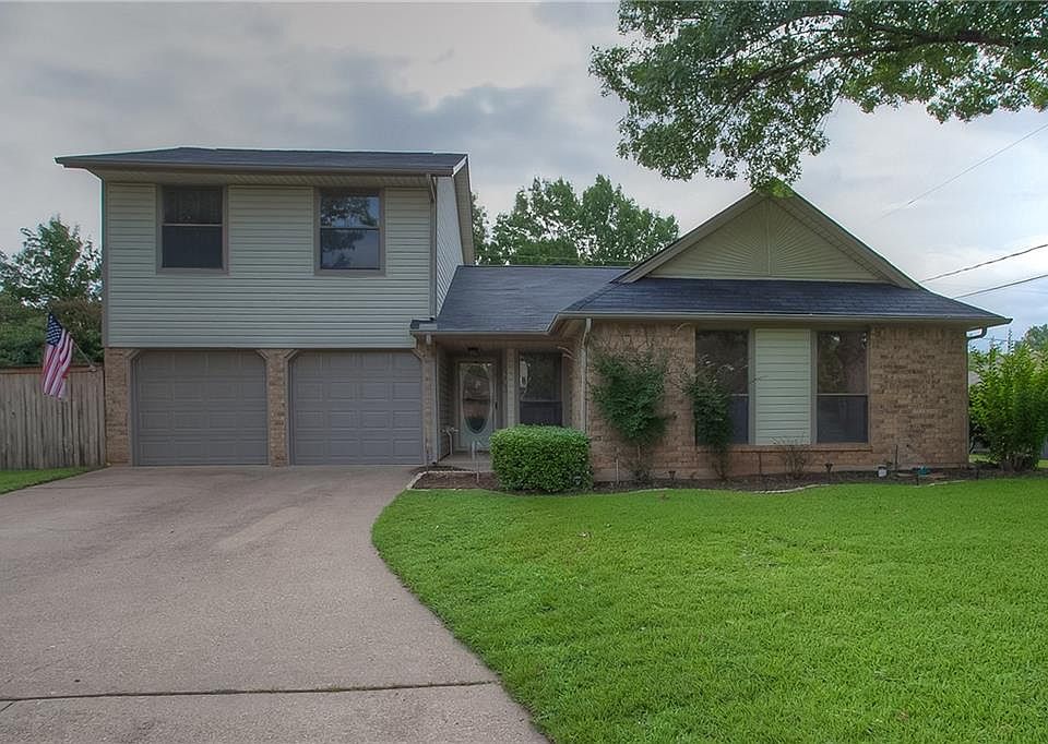 1st image of 6203 Suffolk Dr