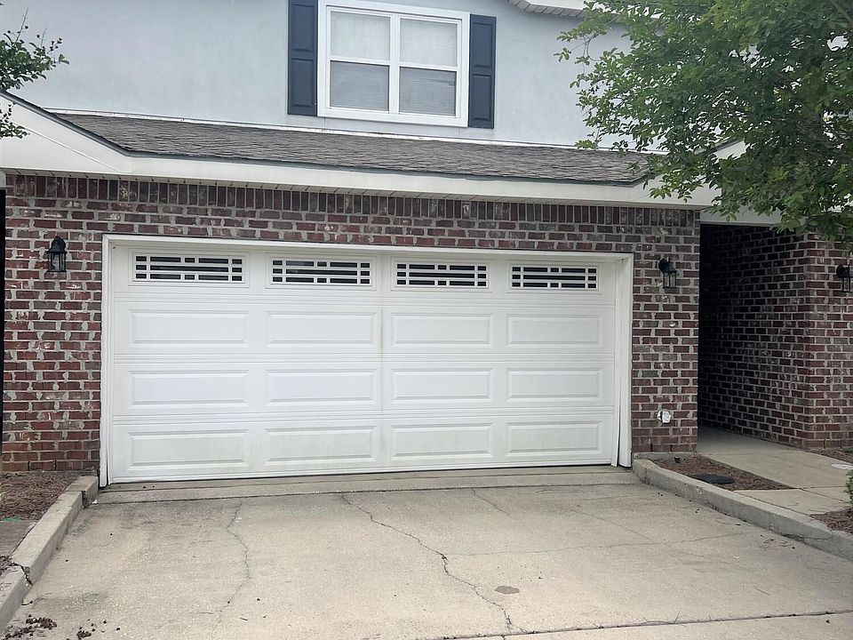 1st image of 2830 Palmer Dr #8