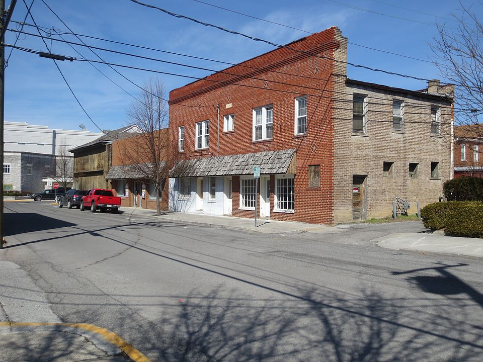 2nd image of 293 W. Main Street