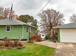 12 2nd St N, Sabin, MN 56580