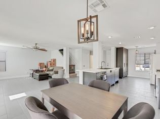 709 Red Bark Ln, Henderson, NV 89011