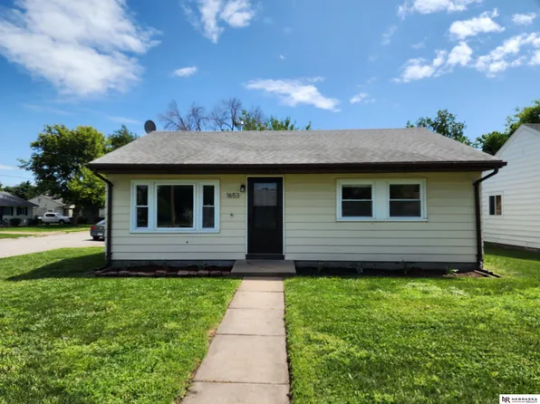 1653 E 3rd St, Fremont, NE 68025