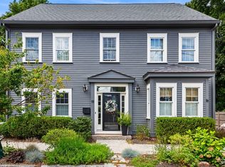 18 Bromfield St #18, Newburyport, MA 01950