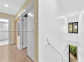 207 Wimbledon Lake Dr — Photo 31