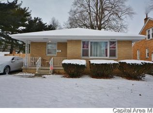 1025 N 8th St, Springfield, IL 62702