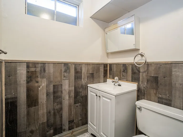 7028 Lipan St — Photo 13