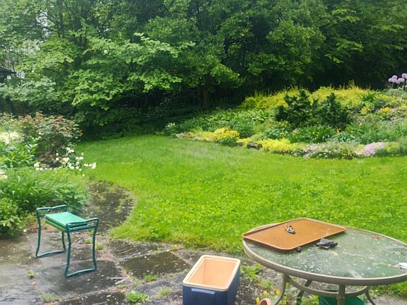 3rd image of 315 Keithwood Rd