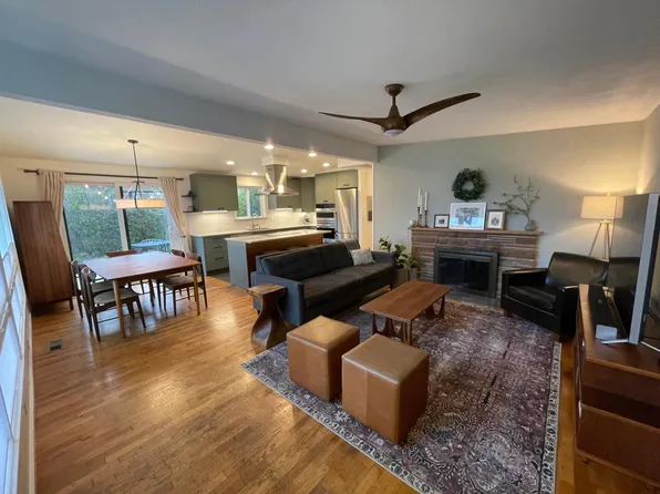 23303 66th Ave W, Mountlake Terrace, WA 98043