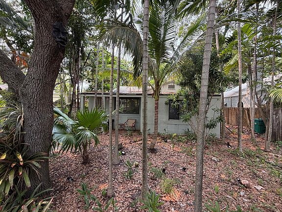 2nd image of 42 SW 6th Street