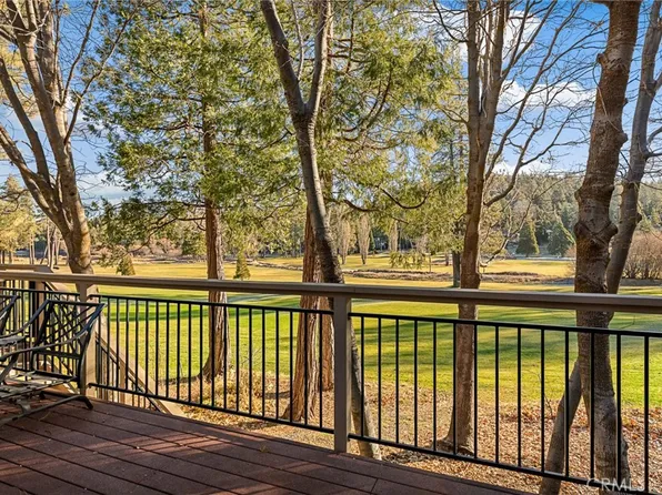 435 Riviera Dr, Lake Arrowhead, CA 92352