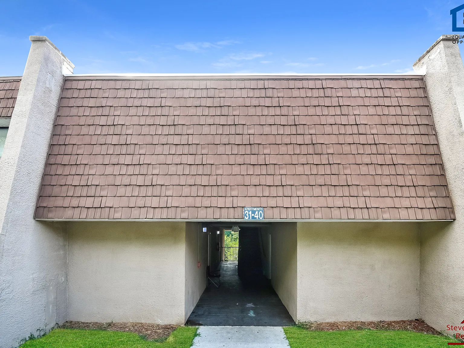 Ridge Terrace Apartments — Photo 3