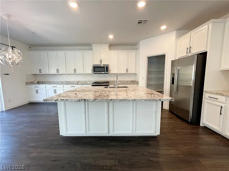 7035 Denio Island St — Photo 5