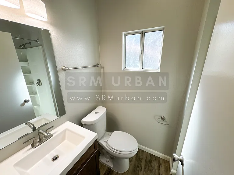 1708 State St — Photo 15