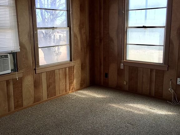 5th image of 2718 SE 176 Sh
