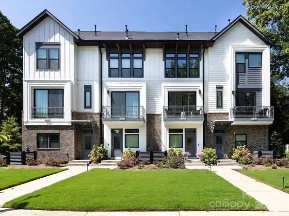 2961 Simpson Dr, Charlotte, NC 28205
