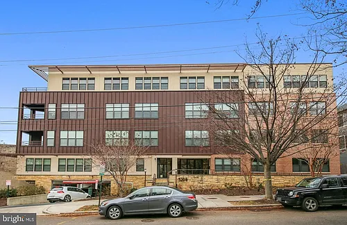 5201 Wisconsin Ave NW Photo 1