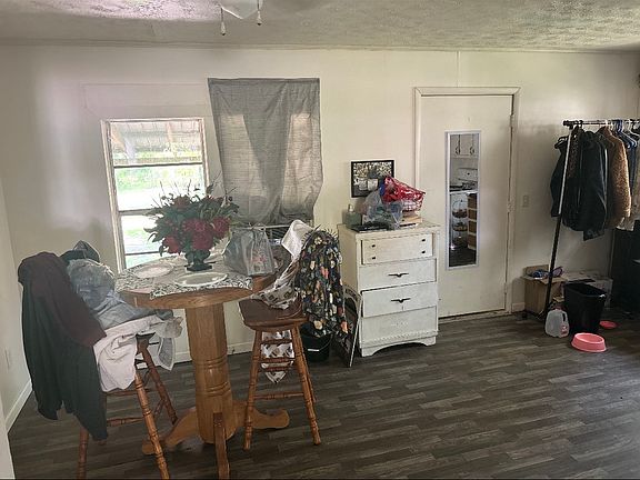 3rd image of 312 Self Ave NE #312