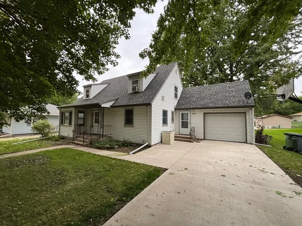 642 Louisiana Ave, Adrian, MN 56110