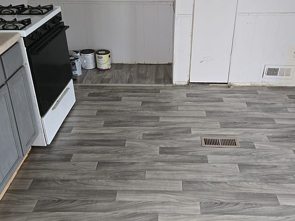 2nd image of 78 Red Pine Dr #78