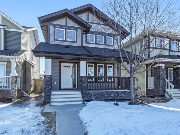 15907 13th Ave SW, Edmonton, AB T6W 2H5