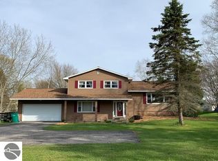4322 E M 55, Cadillac, MI 49601
