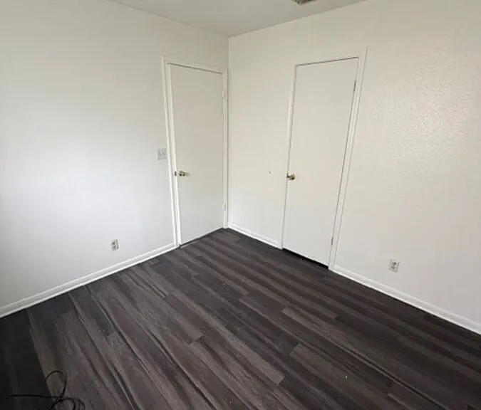 2204 Sherman Dr — Photo 10