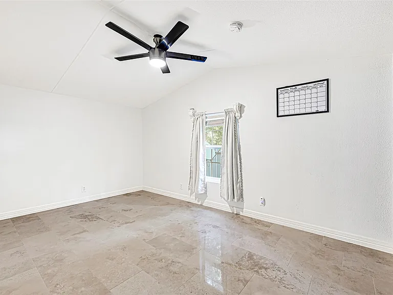 509 Joan Of Arc Dr — Photo 19