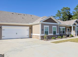 2927 Rambler Dr, Loganville, GA 30052