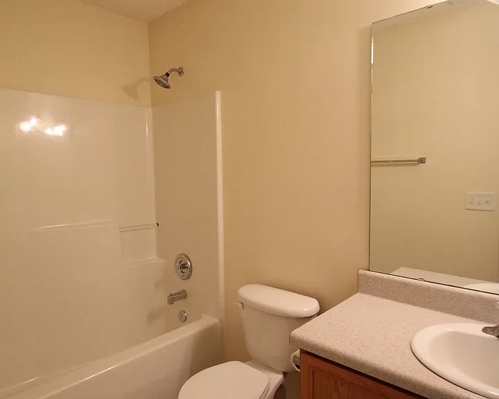1258 Camellia Ct — Photo 13