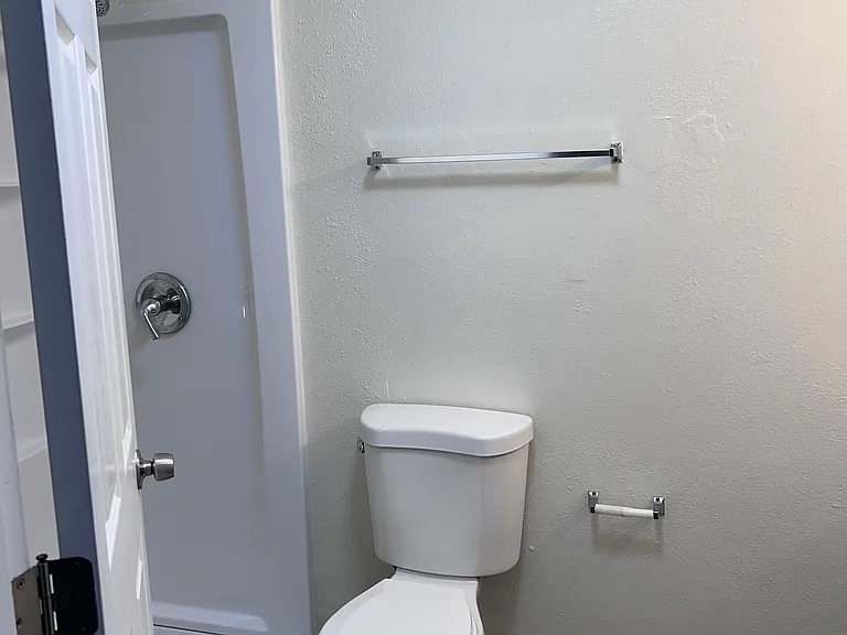 1313 Ensenada Dr #4 — Photo 8