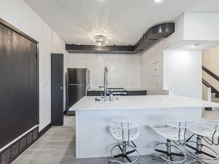 6001 S Yosemite St #C208 — Photo 7