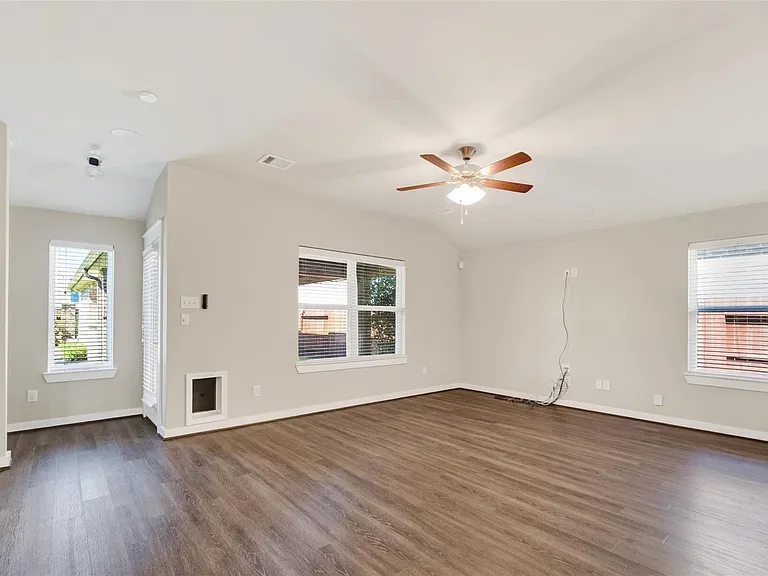 12322 Sabine Point Dr — Photo 10